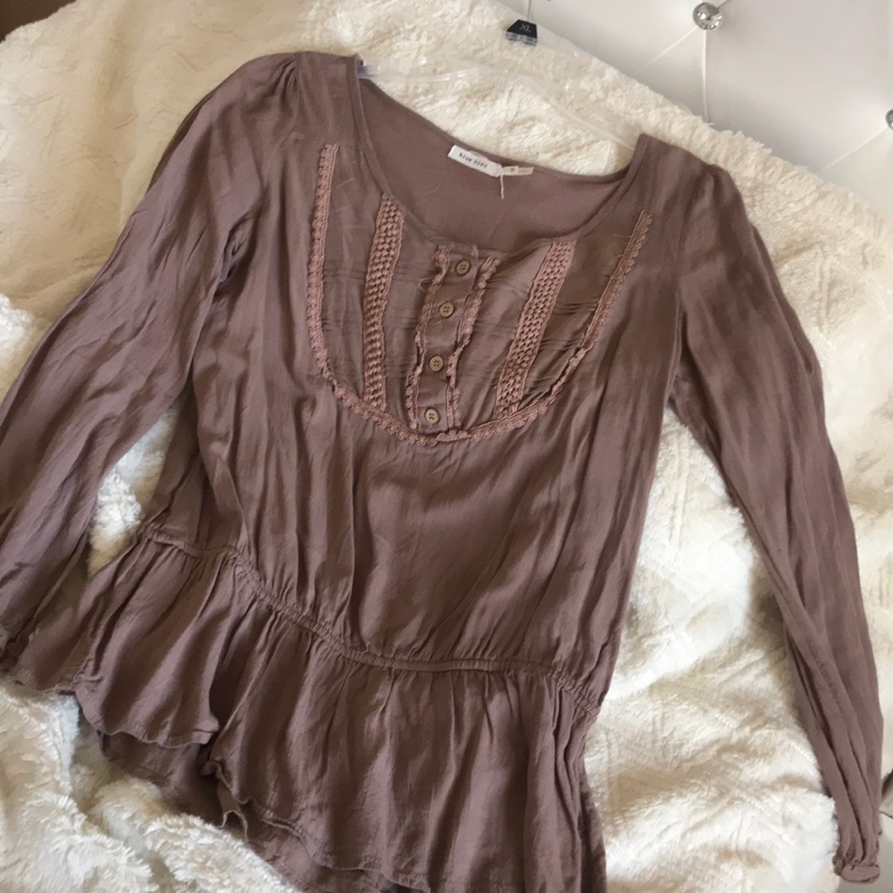 Long sleeve tan top
